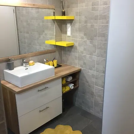 Vip Apartman Eni Apartment *