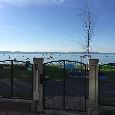 Apartment Vip Apartman Eni *