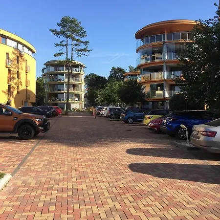 Vip Apartman Eni Apartment *